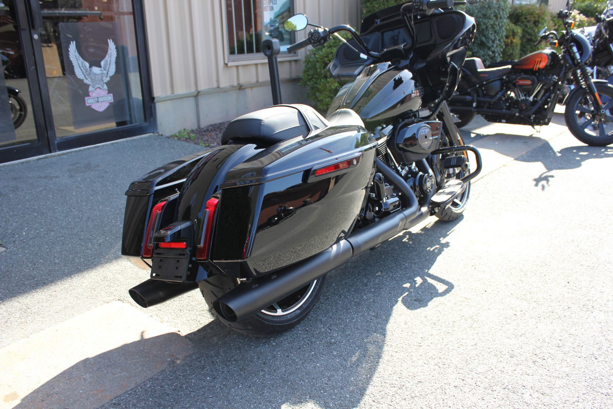 Road Glide®