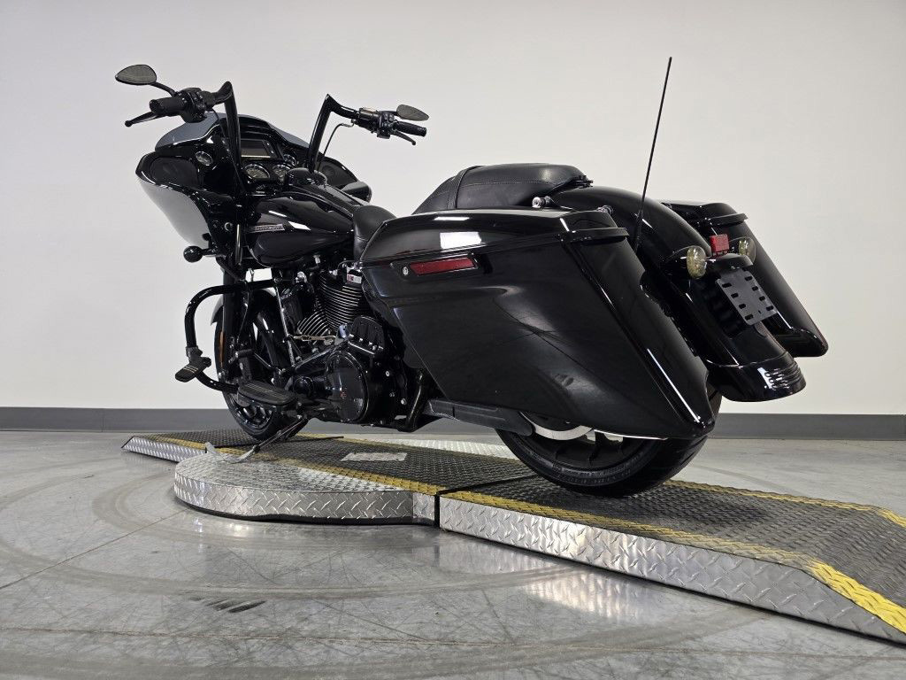 Road Glide® Special