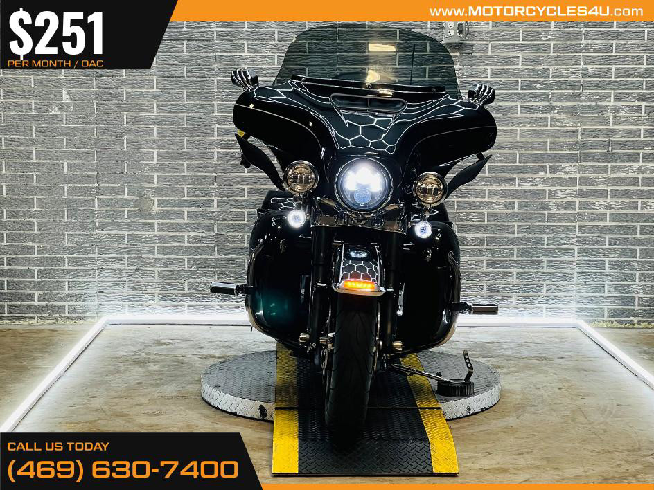 Electra Glide® Ultra Limited® Low