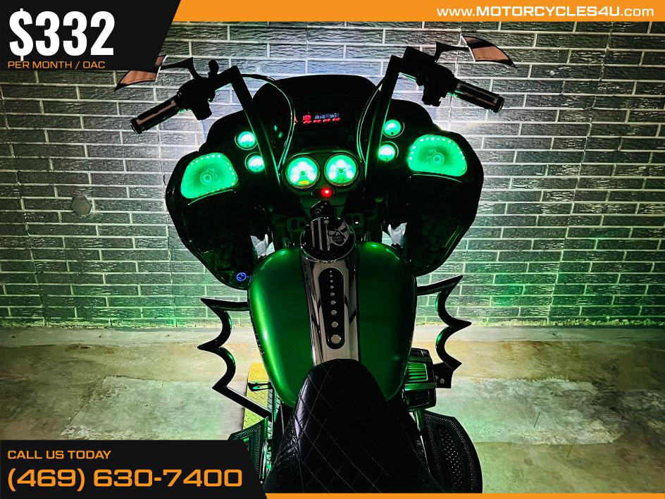 Road Glide®