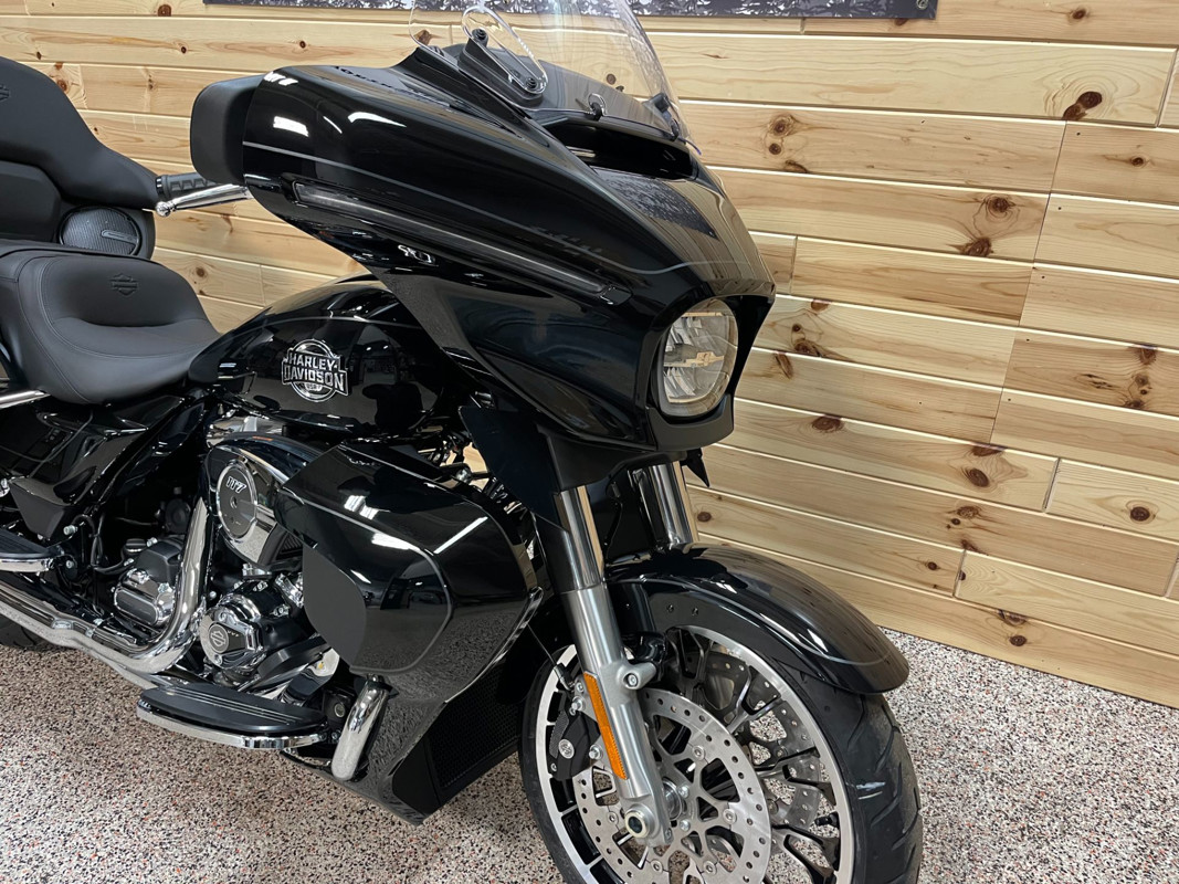 Street Glide® Limited