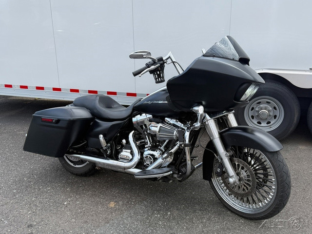 Road Glide®