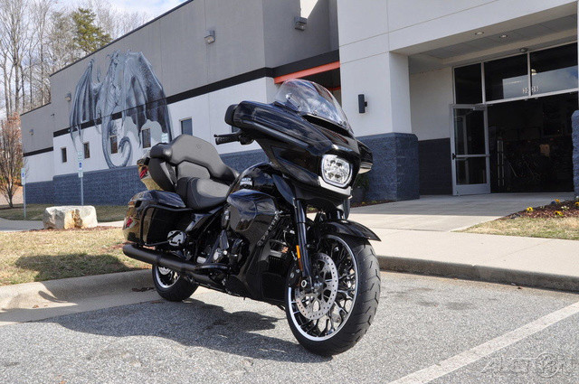 Street Glide® Limited