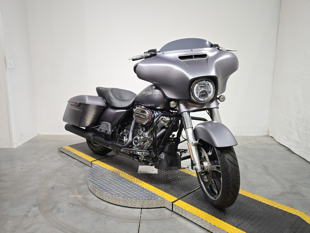 Street Glide® Special