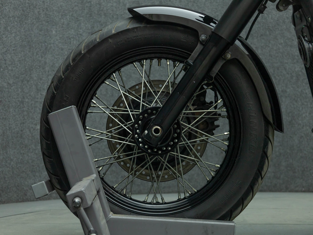 Shadow® 750 Phantom®