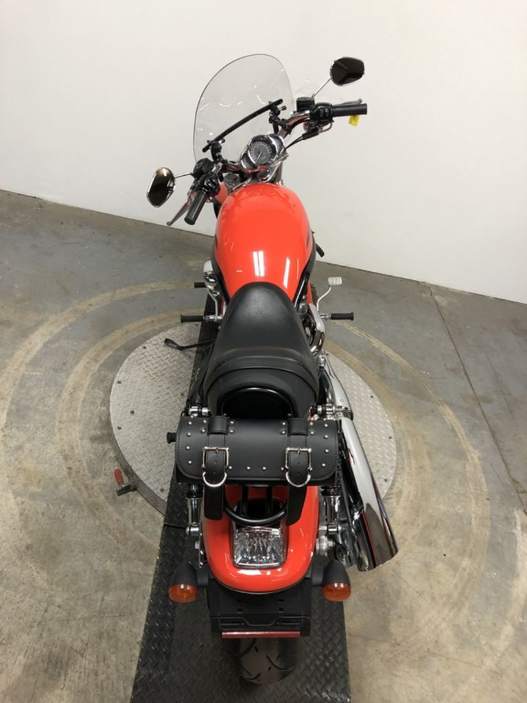 V-Rod® - Black Frame