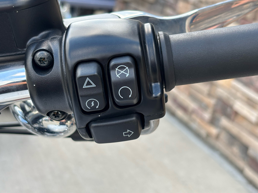 Sportster® SuperLow®