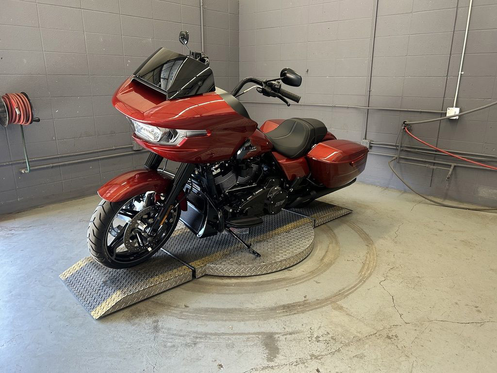 Road Glide®