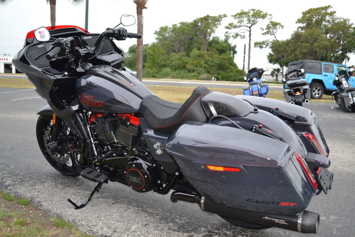 CVO® Road Glide® ST