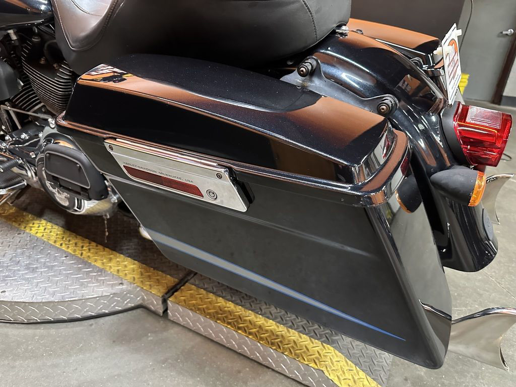 Road Glide® Custom