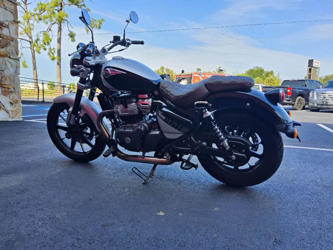 Super Meteor 650