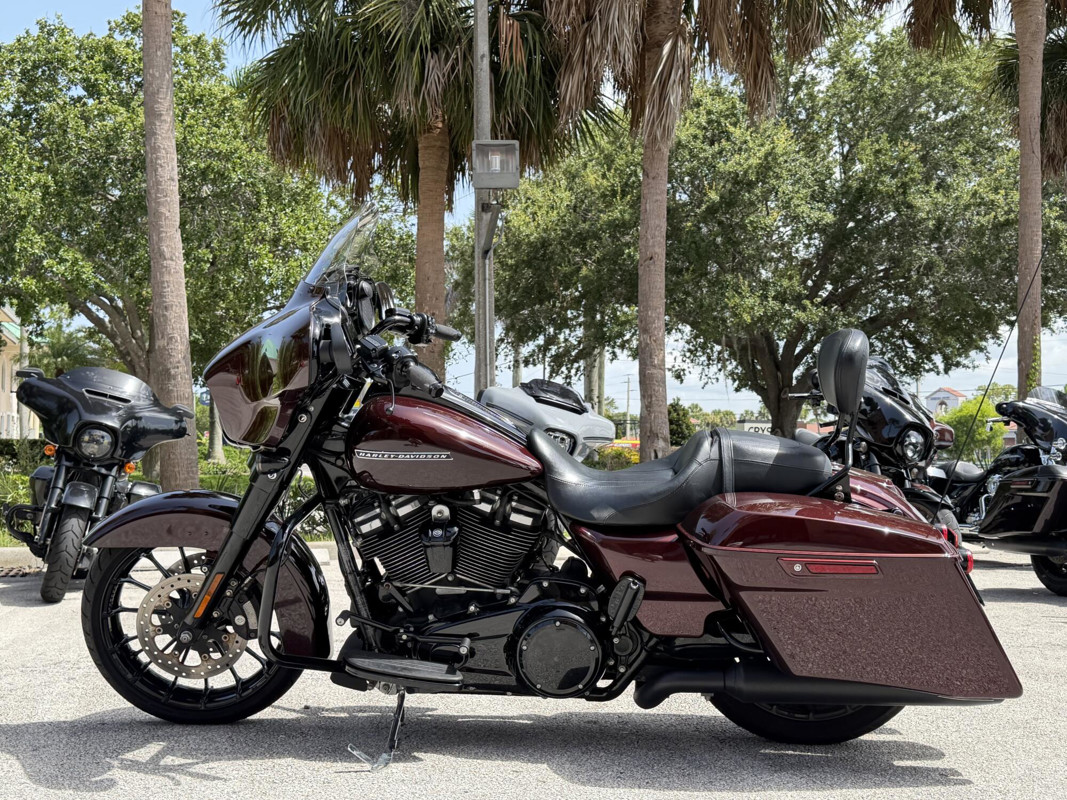 Street Glide® Special