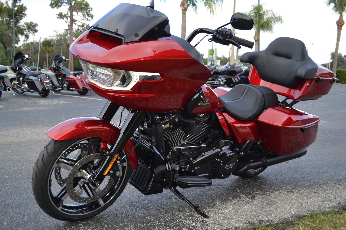 Road Glide®