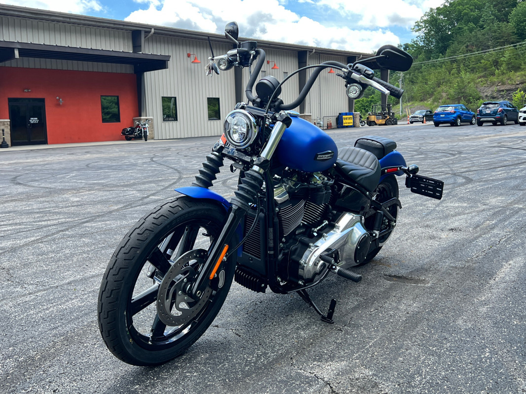 Street Bob®