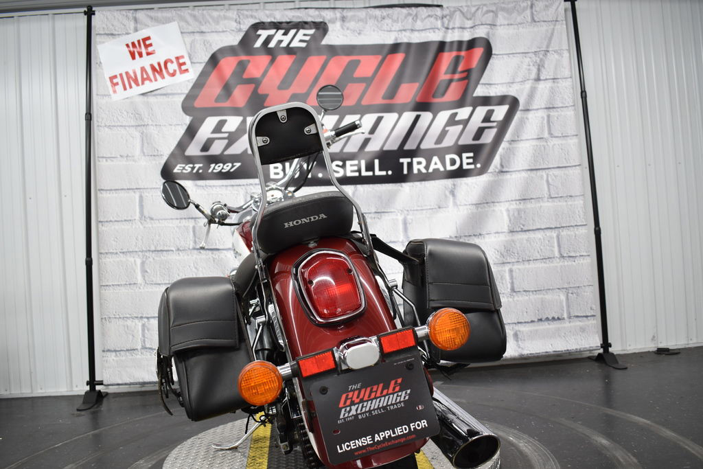 Shadow 750 ACE Deluxe