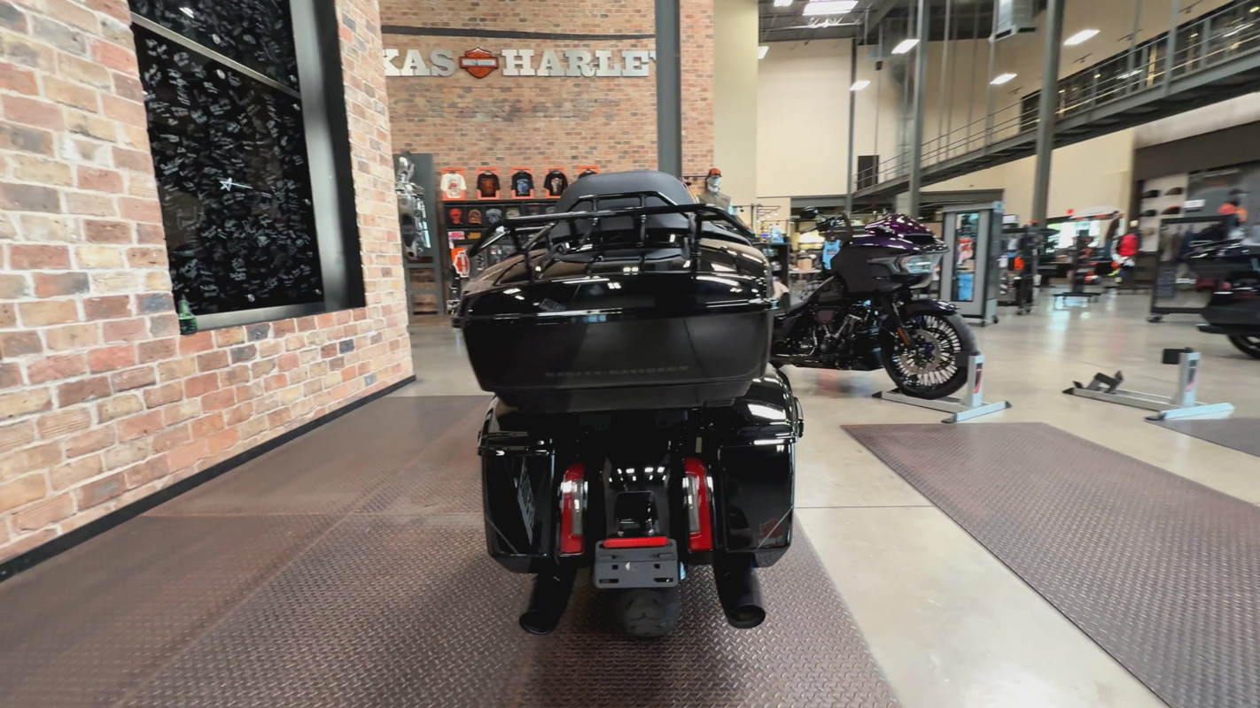 Street Glide® Ultra