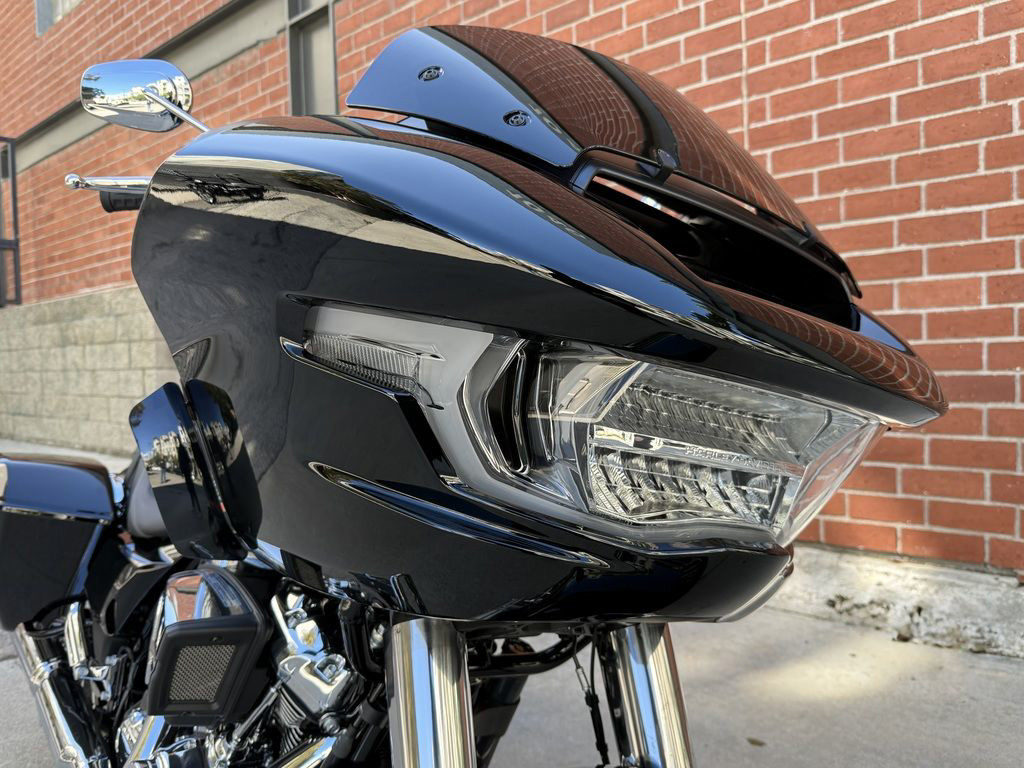 Road Glide®