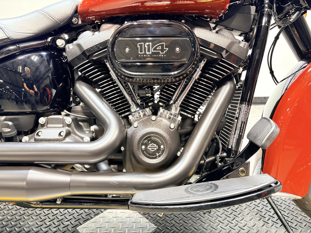 Heritage Classic 114