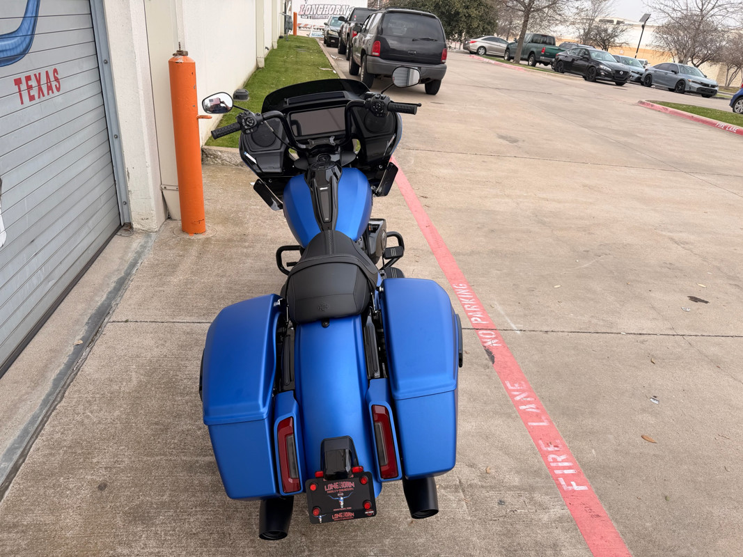 Road Glide®