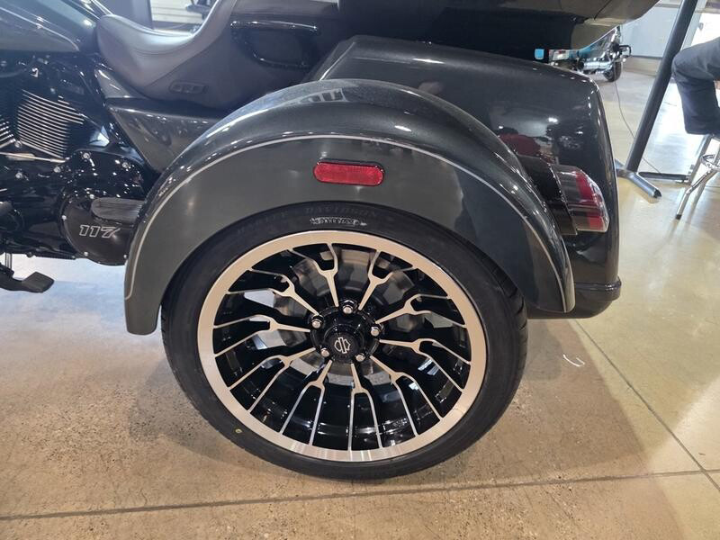 Street Glide® 3 Limited