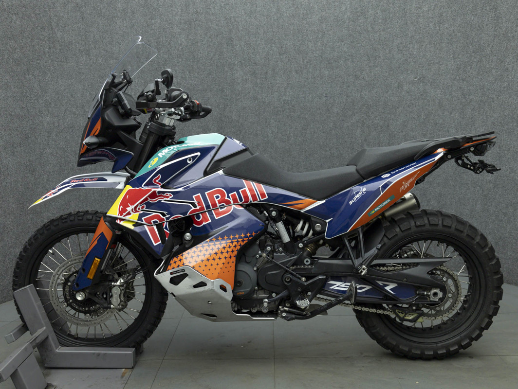 790 Adventure R