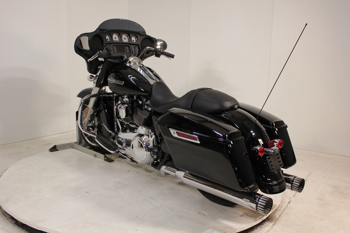 Street Glide® Special