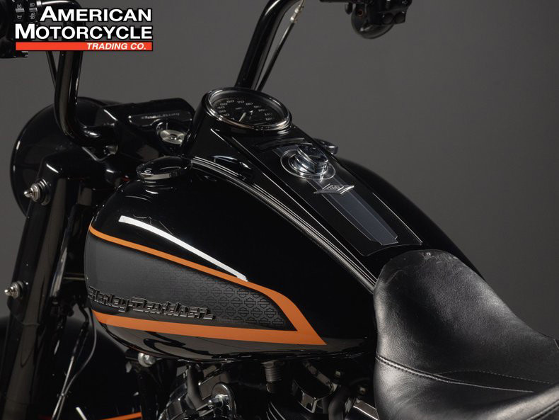 Road King® Special