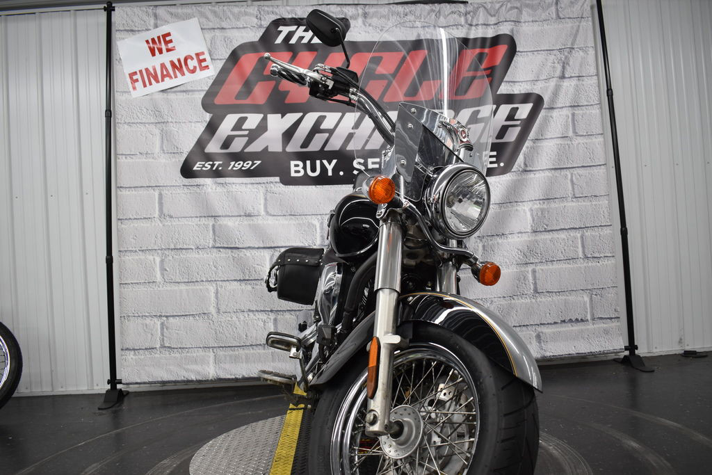 Vulcan 900 Classic LT