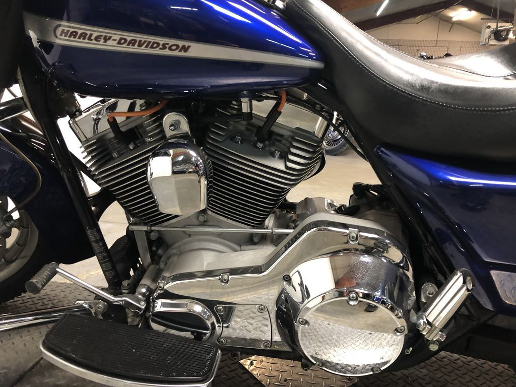 Road Glide®
