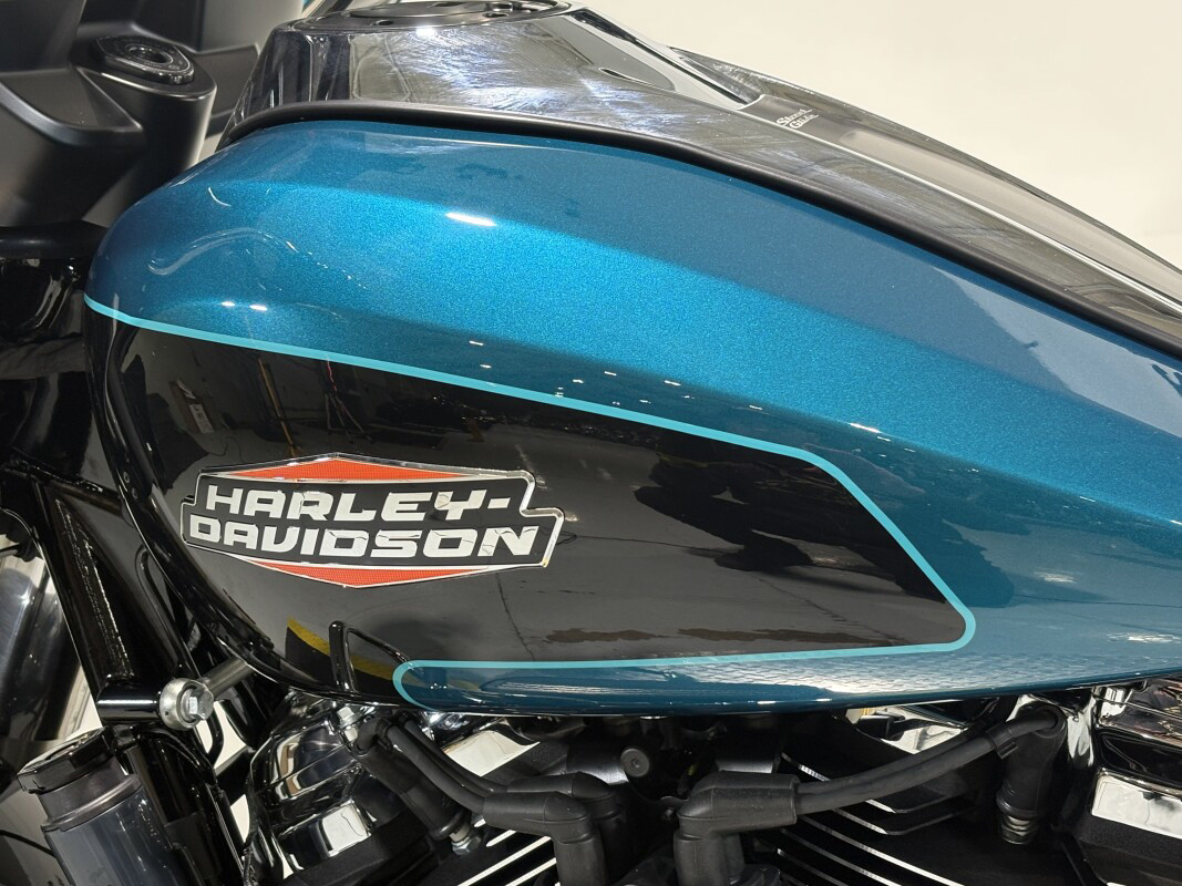 Street Glide®