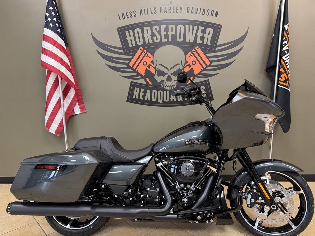 Road Glide®