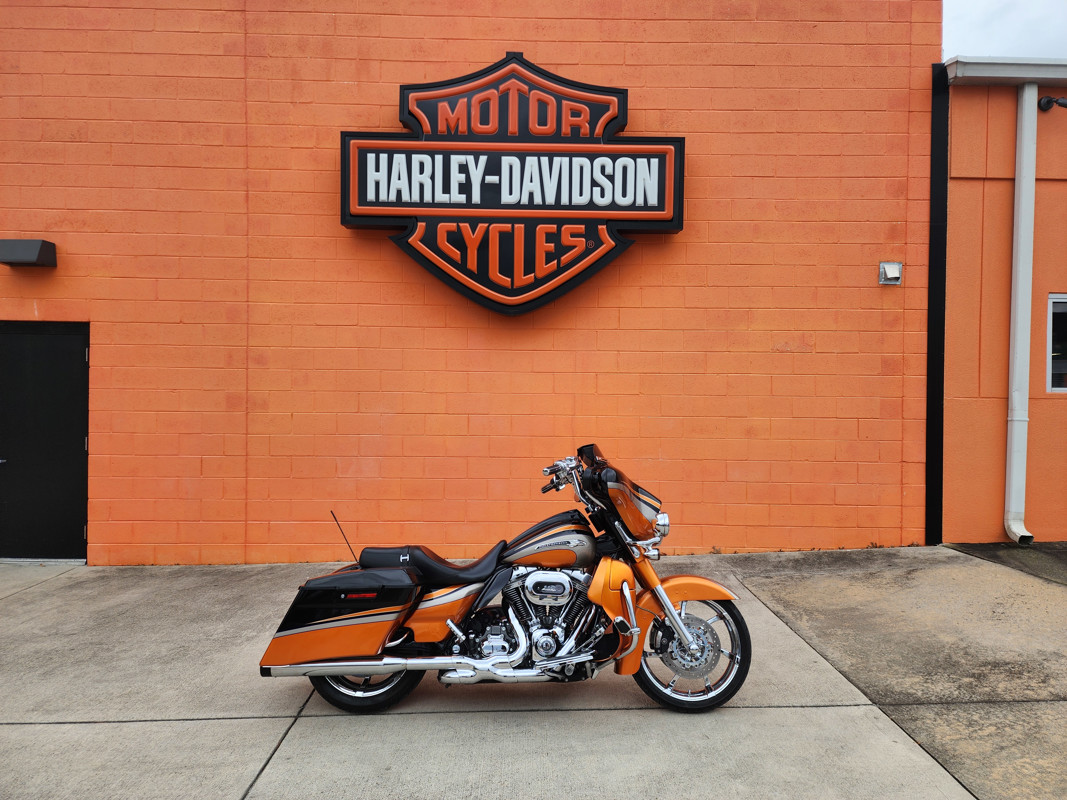 CVO™ Street Glide®