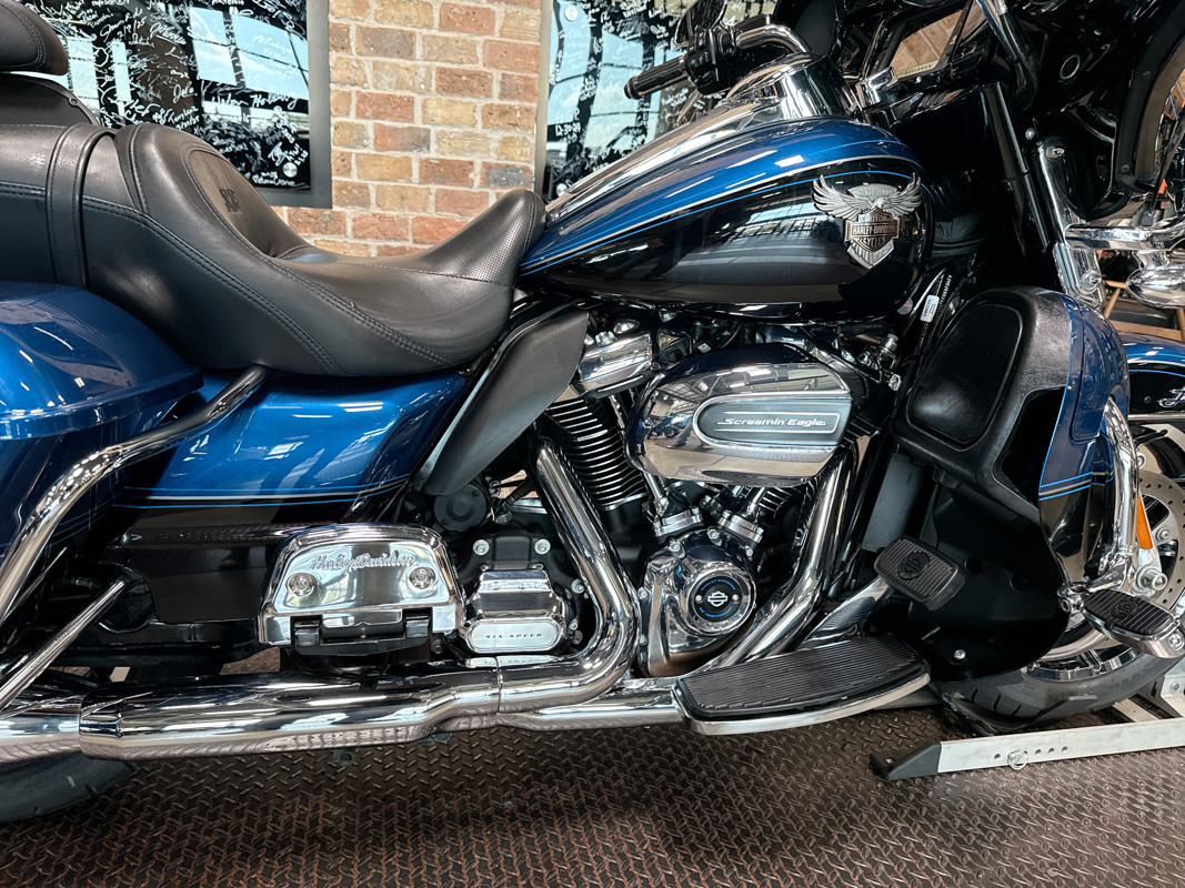 Electra Glide® Ultra® Limited 115th Anniversary