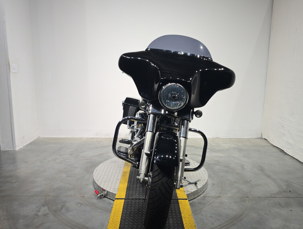 Street Glide®