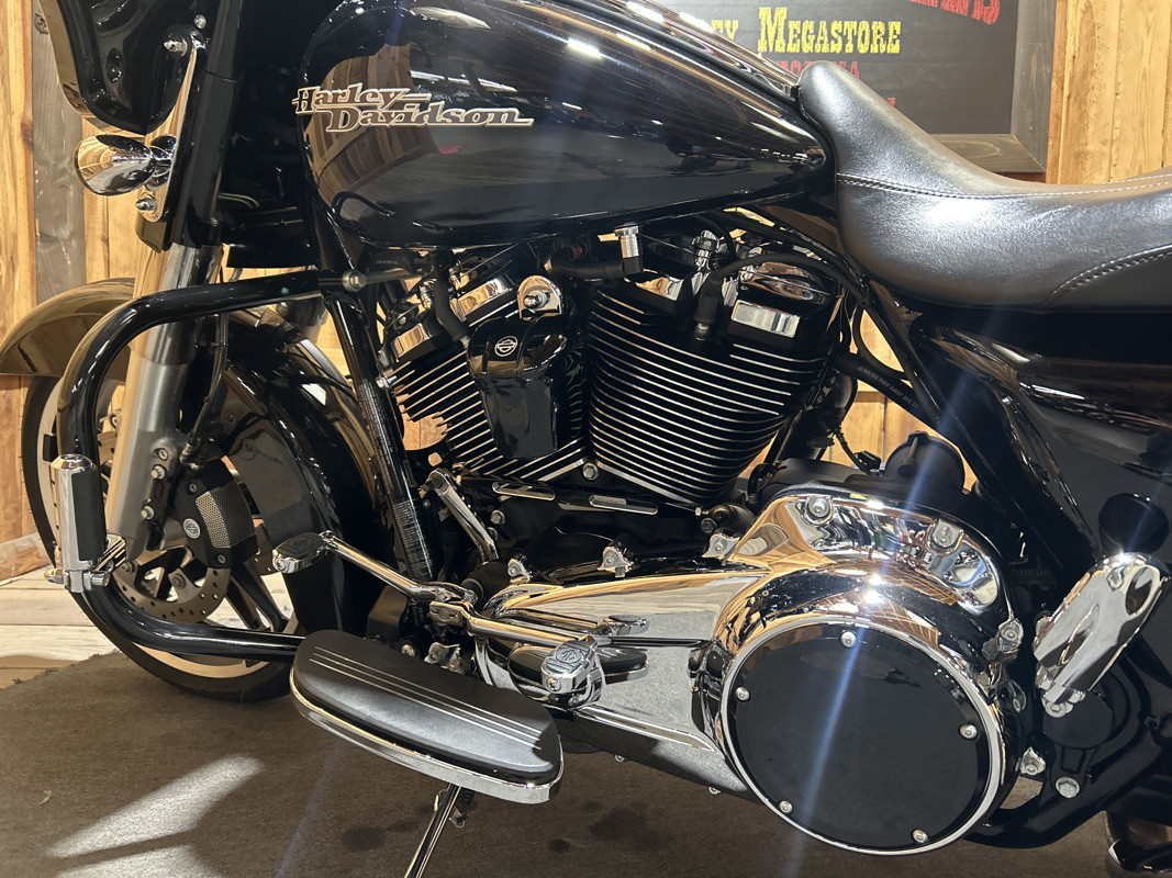 Street Glide® Special