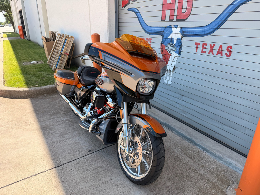 CVO® Street Glide®