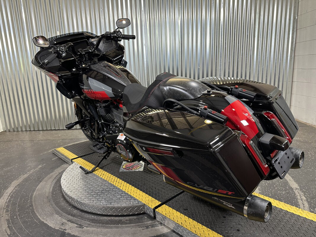 CVO® Road Glide® ST