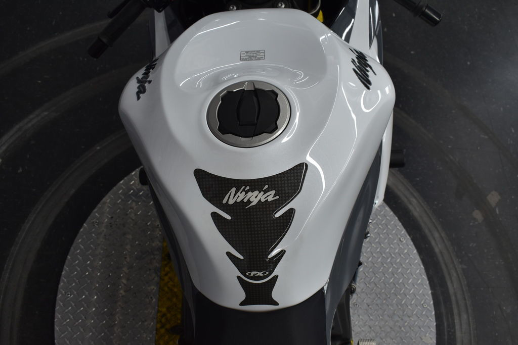 Ninja® ZX®-6R ABS