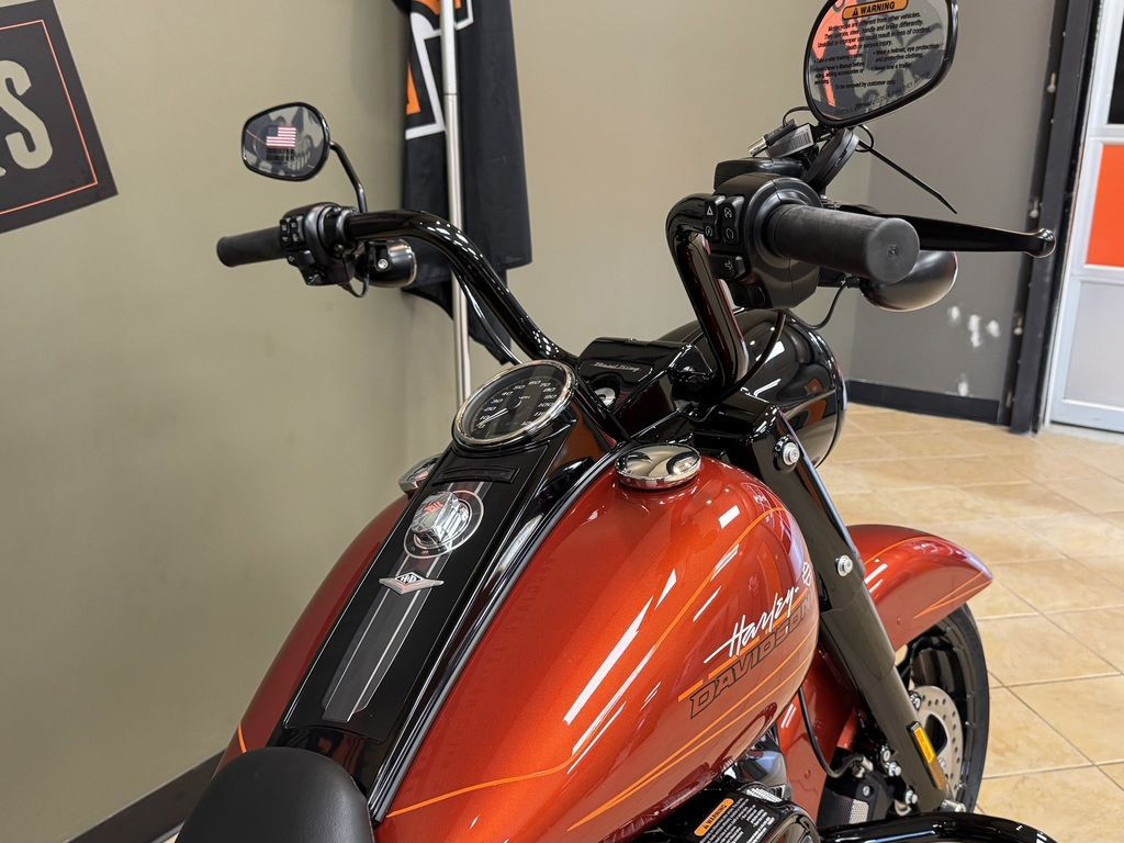 Road King® Special