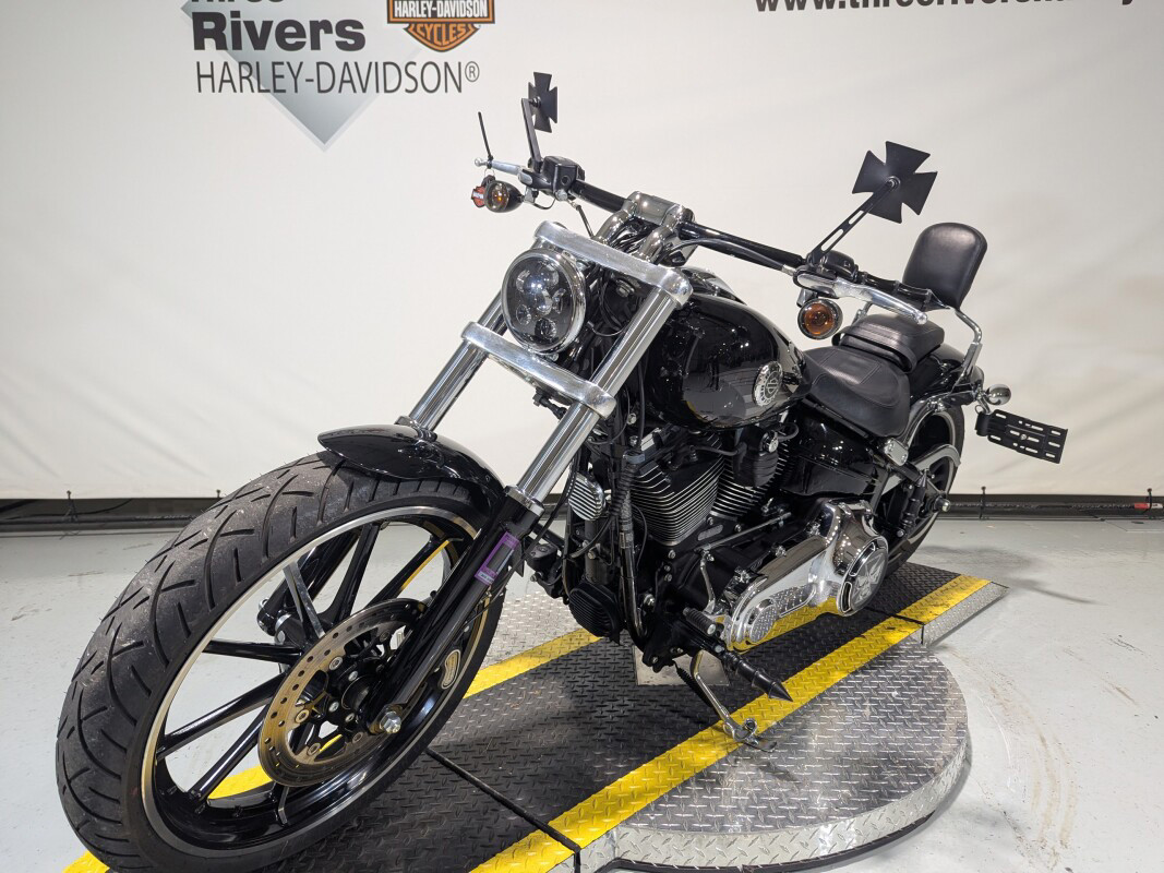 Softail® Breakout®