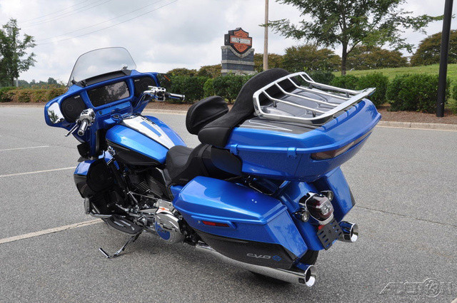 CVO® Street Glide® Limited