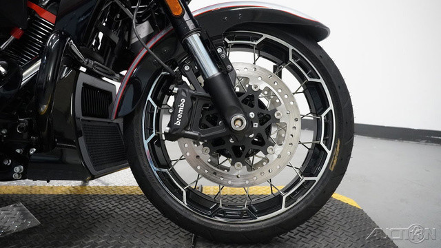 CVO® Road Glide®