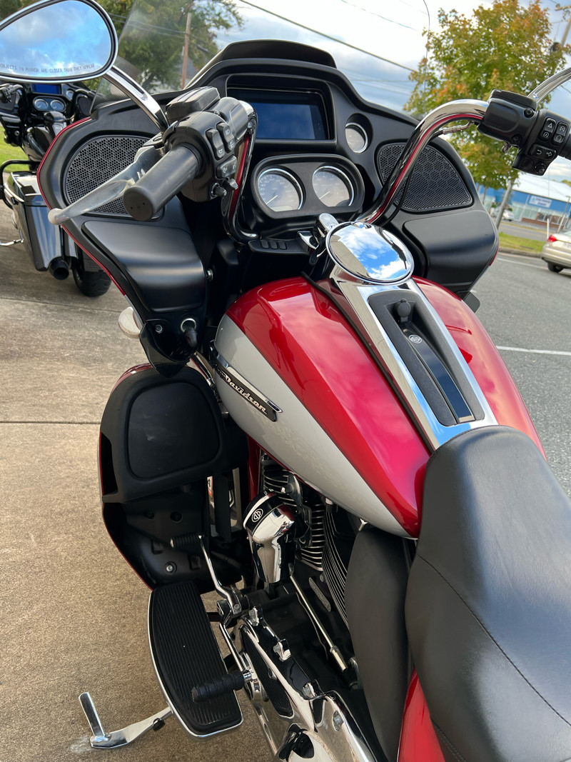 Road Glide® Ultra