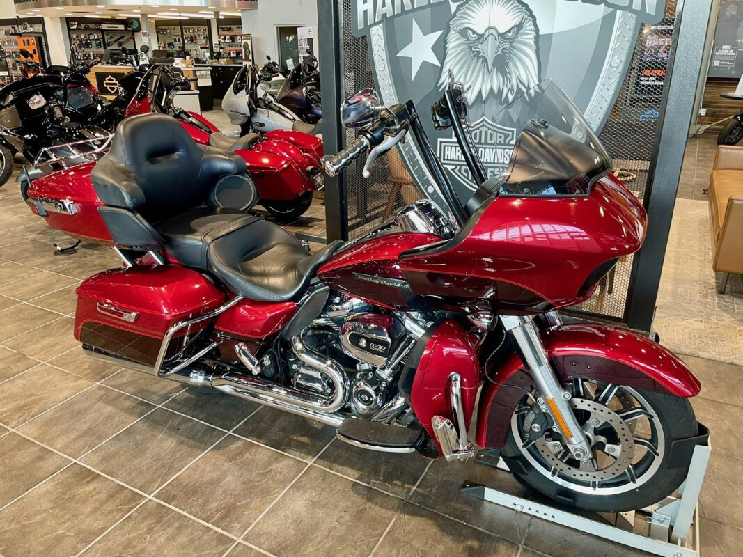 Road Glide® Ultra