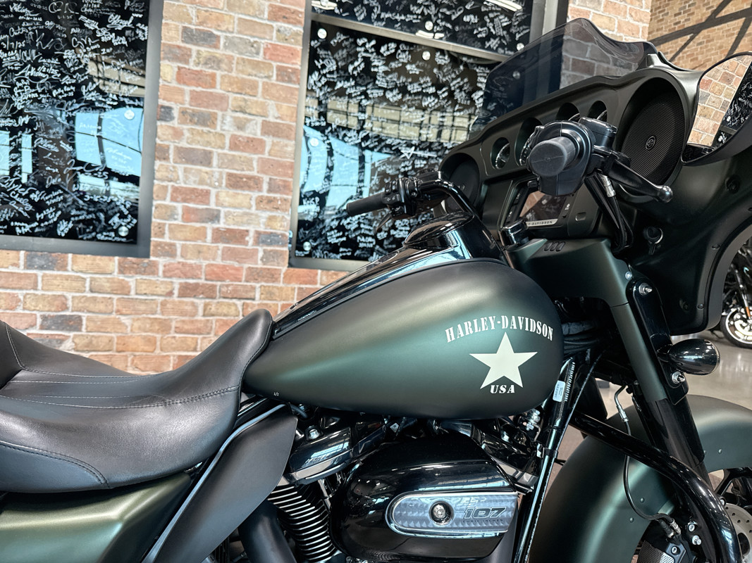 Street Glide® Special