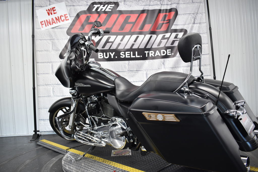 Street Glide® Special