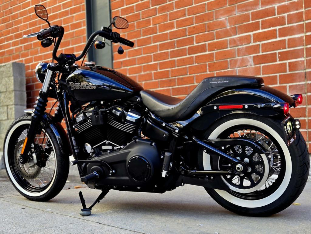 Softail® Street Bob®