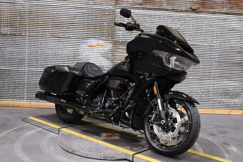 CVO® Road Glide®