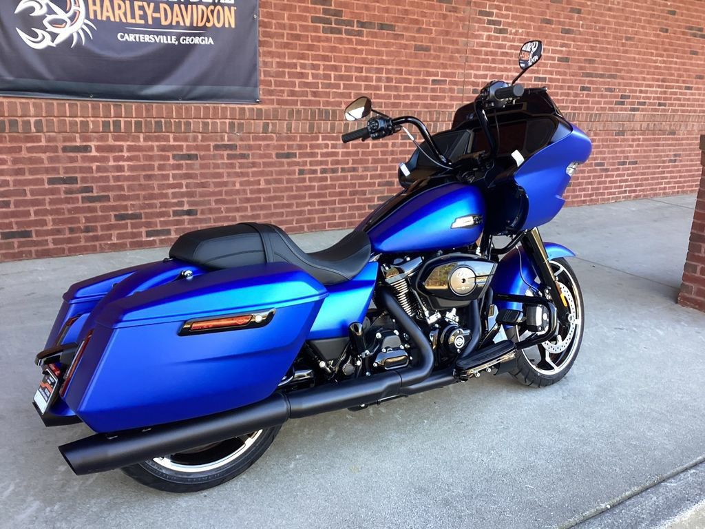 Road Glide®