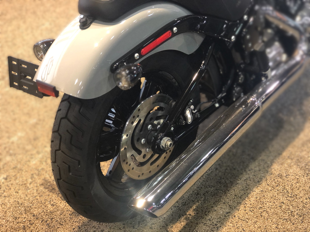 Street Bob®